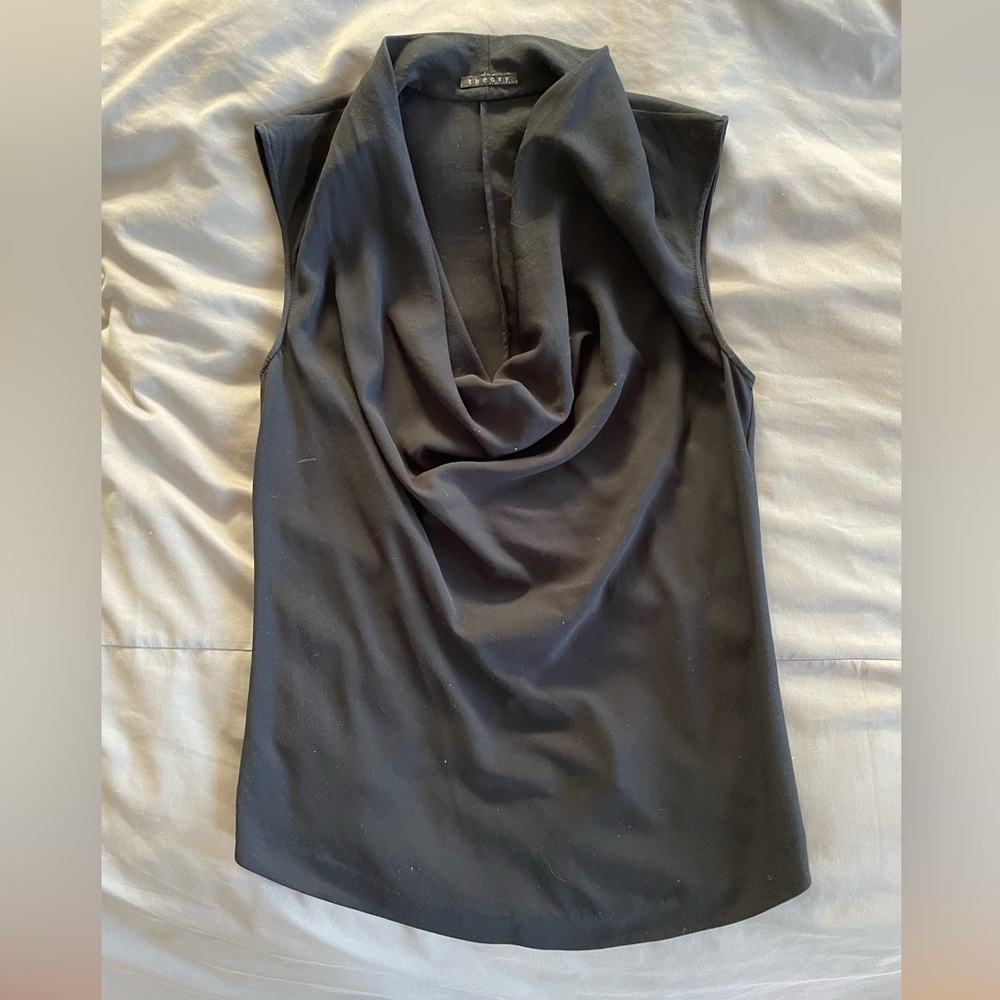 Size small Theory blouse